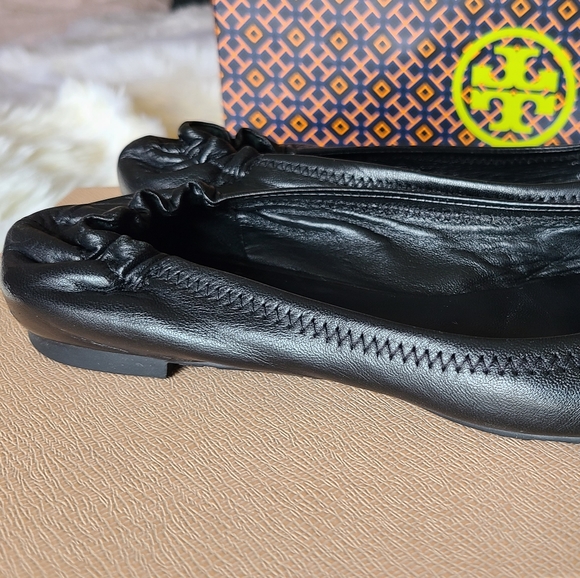 Tory Burch Classic Reva Ballet Flats - Picture 5 of 6